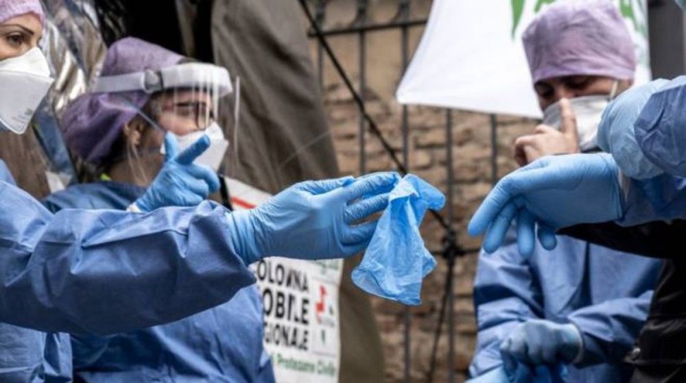 Coronavirus, Lombardia, calano i contagiati ma 458 decessi anche oggi