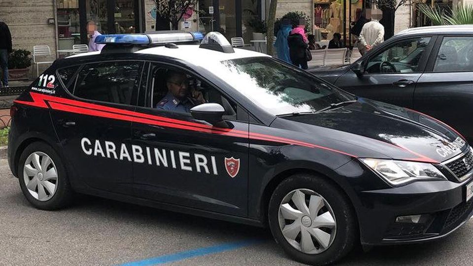 Carabinieri NAS Torino: supporto consegna bombole di ossigeno.