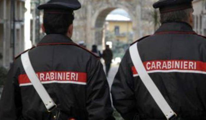 Castellanza: donna salvata dai Carabinieri,  tenuta in ostaggio dal compagno violento