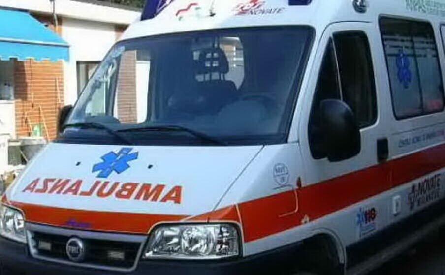 Varese: incidente stardale in centro, due feriti